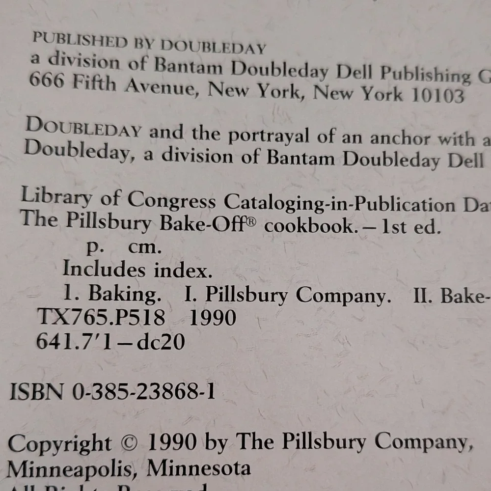 The Pillsbury Bake-Off Cookbook 1990 1st Edition Hardcover Prizewinning Recipes